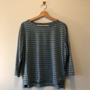 NWOT Mountain Hardware Antimicrobial Striped 3/4 Length Sleeve Top